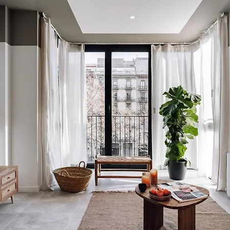 Armilla - 2 Bedrooms In Eixample Esquerra برشلونة