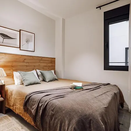 Armilla - 2 Bedrooms In Eixample Esquerra *